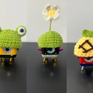 desktop robot knitted hats